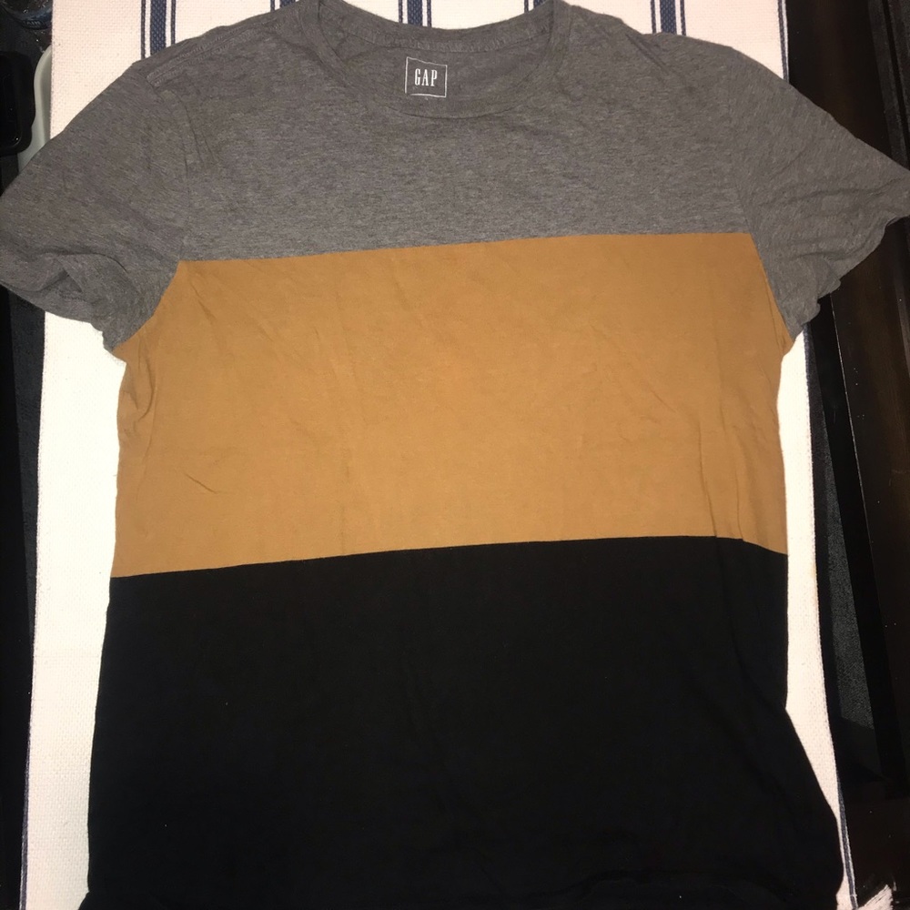 Men’s Gap Tee